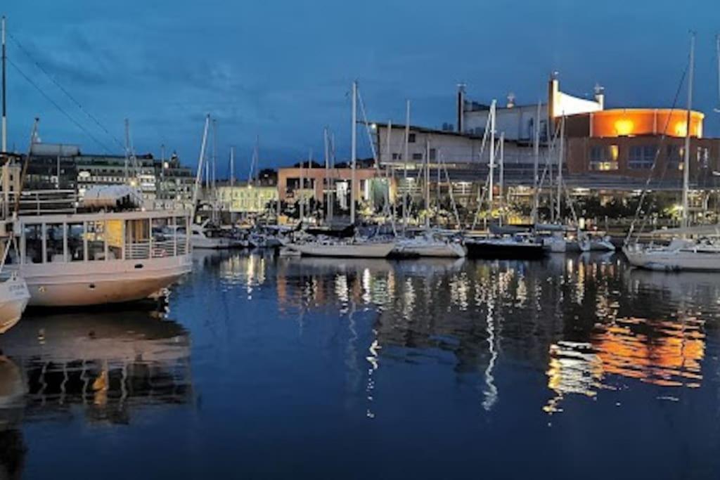 Husbaten Vega 1 Goeteborg City Exteriér fotografie